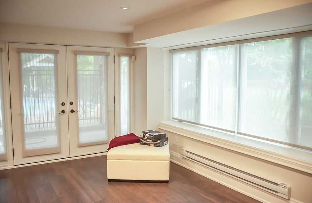 Transparent Roller Shades